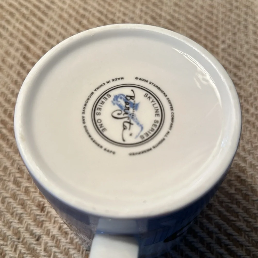 2002 Chicago Windy City Series One Starbucks Barista Mug 16 oz